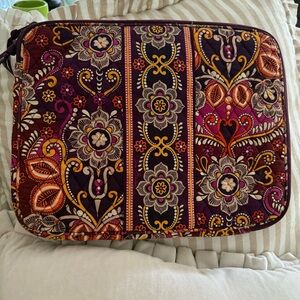 Vera Bradley Laptop Zip Case in Safari Jungle